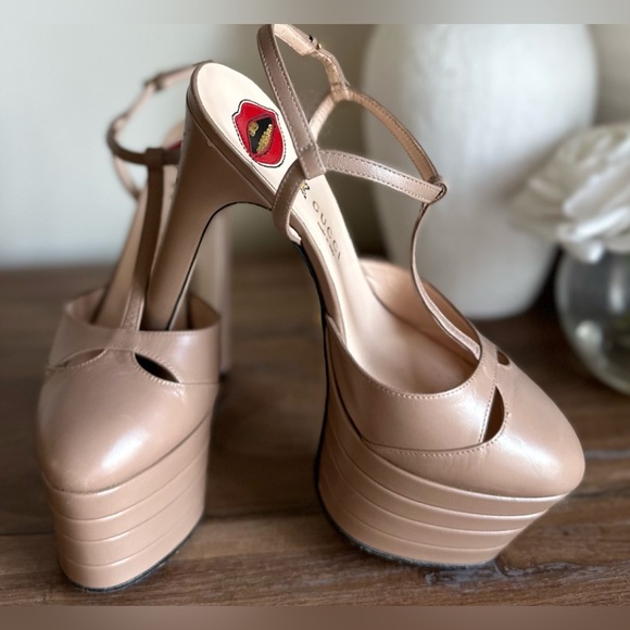 Gucci leather platform pumps - size 8 1/2 - Picture 3 of 11